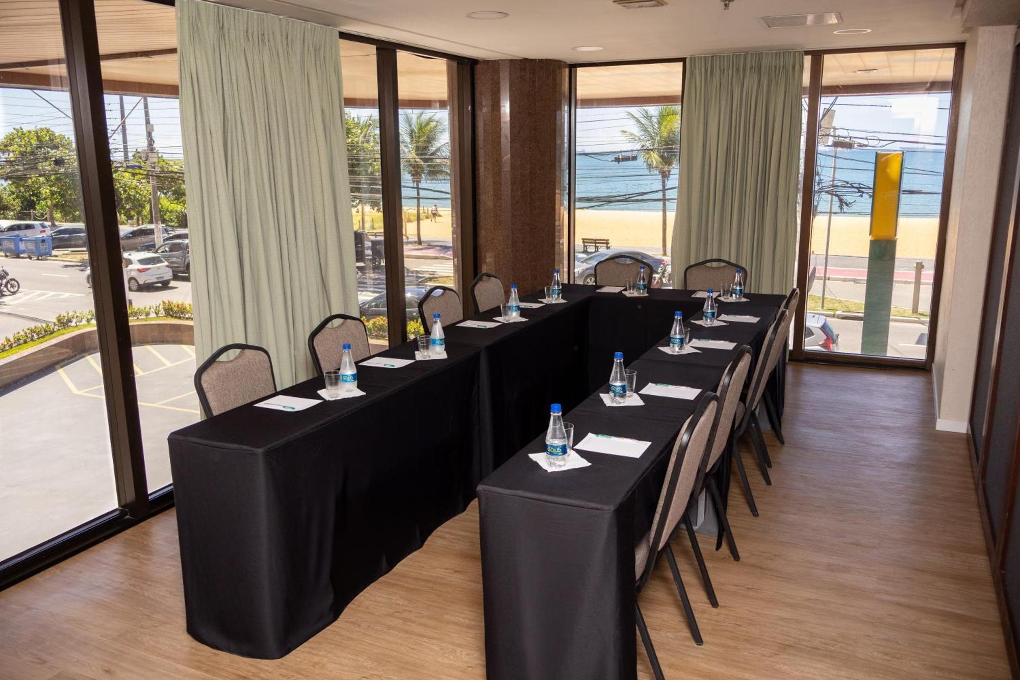 Quality Suites Vila Velha Vila Velha  Exteriör bild